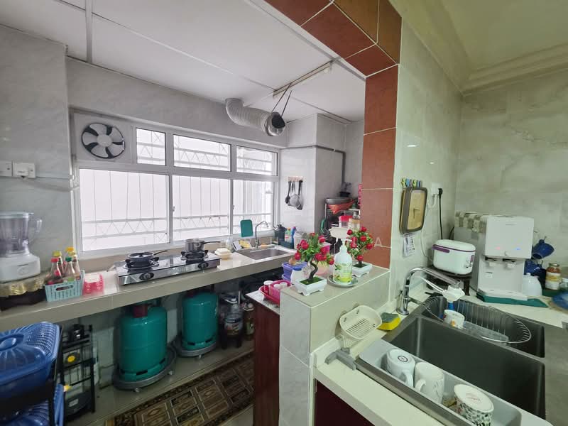Kondominium untuk Dijual di Kemuncak Shah Alam - Joseph Chan - Kitchen - PropertyGuru.com.my