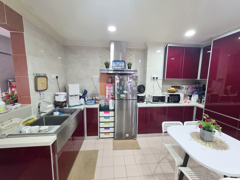 Kondominium untuk Dijual di Kemuncak Shah Alam - Joseph Chan - Kitchen - PropertyGuru.com.my