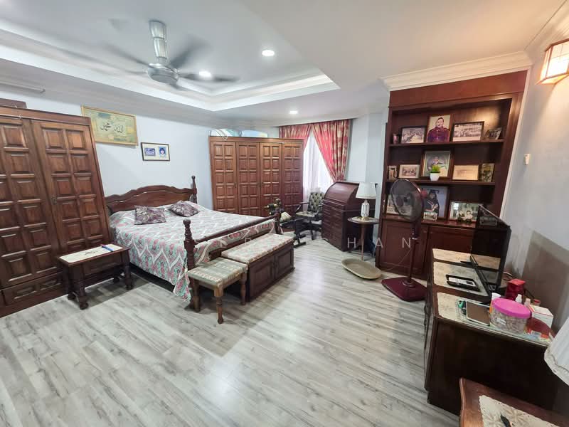 Kondominium untuk Dijual di Kemuncak Shah Alam - Joseph Chan - Bedroom - PropertyGuru.com.my