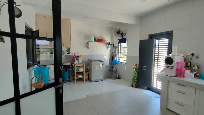 2-storey Terraced House for Sale in Rawang (Selangor) - Evelyn Khoo - Kitchen & Laundry - PropertyGuru.com.my