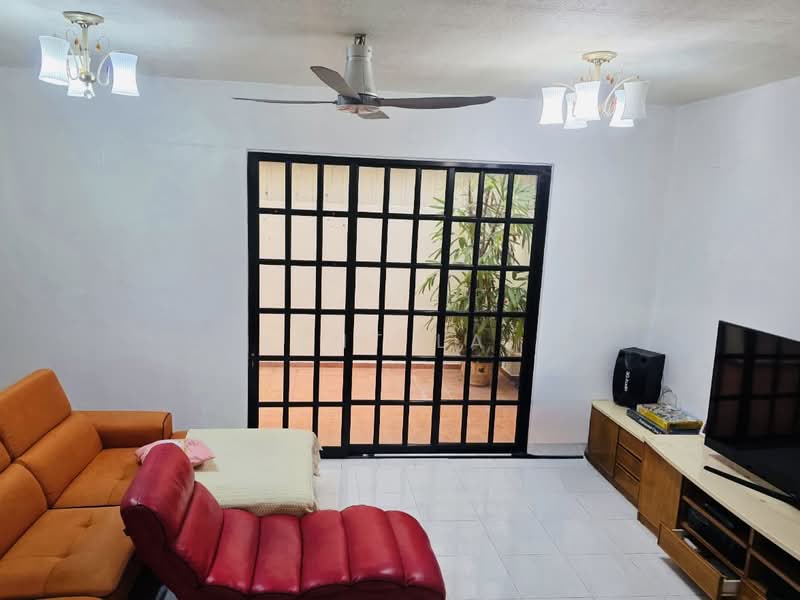 Townhouse for Sale in Kampung Sungai Nibong (Bayan Lepas) - Kent Lai - Living Room - PropertyGuru.com.my