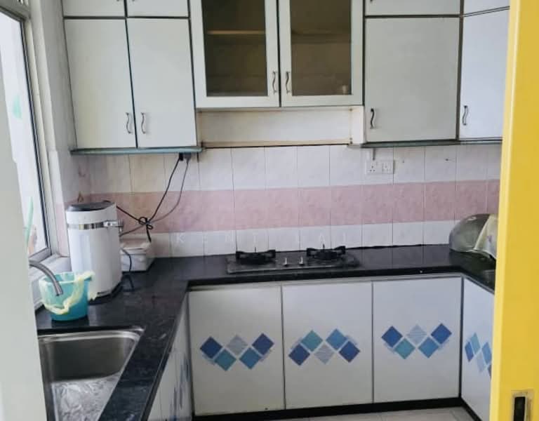 Townhouse for Sale in Kampung Sungai Nibong (Bayan Lepas) - Kent Lai - Kitchen - PropertyGuru.com.my