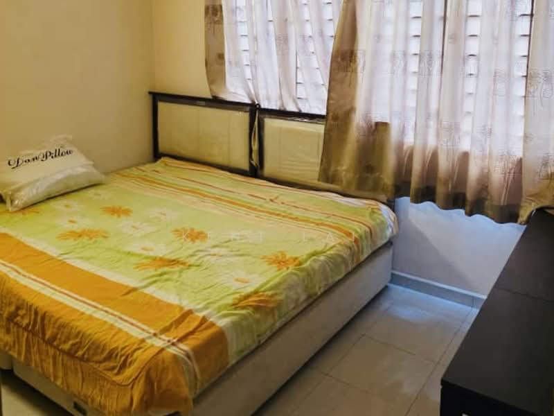 Townhouse for Sale in Kampung Sungai Nibong (Bayan Lepas) - Kent Lai - Bedroom - PropertyGuru.com.my