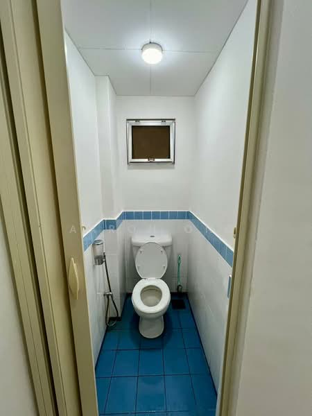 Condominium for Rent at Seri Maya Condominium - Aaron Ong - Bathroom - PropertyGuru.com.my