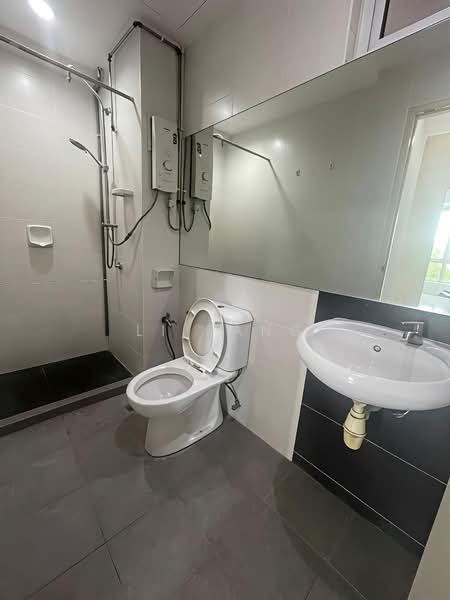 Condominium for Sale at Summer Place - Li Fang - Bathroom - PropertyGuru.com.my