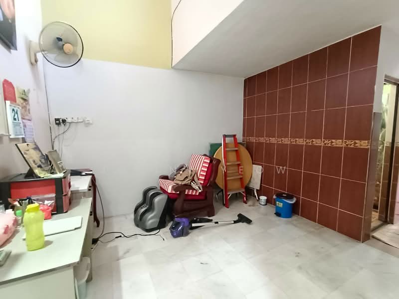 1-storey Terraced House for Sale in Ipoh (Perak) - Joline YEOW - Living Room - PropertyGuru.com.my