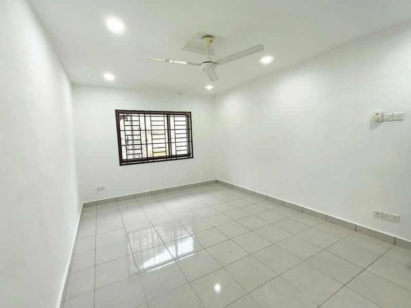 1-storey Terraced House for Sale in Pulai (Johor) - Albert Liew - Interior - PropertyGuru.com.my
