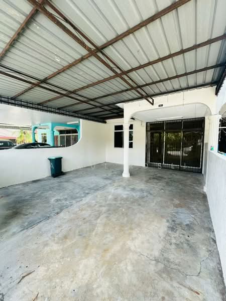 Rumah Teres 1 Tingkat untuk Dijual di Taman Desa Aman (Sungai Lalang) - Hasrul Rosli - Exterior - PropertyGuru.com.my