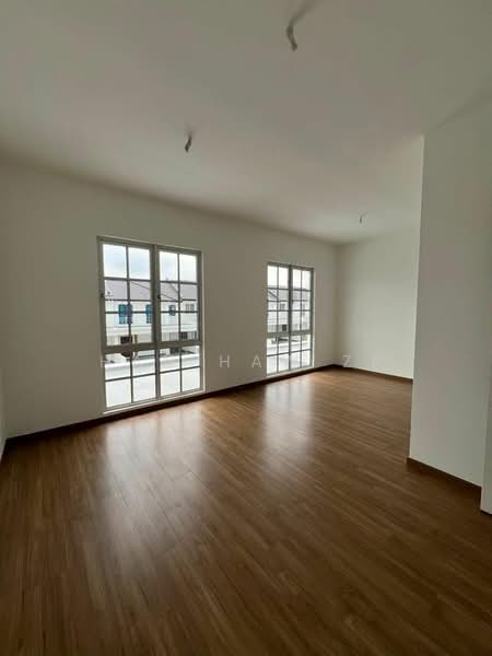 Semi-Detached House for Sale in Eco Majestic (Semenyih) - Han Haw Ze - Living Room - PropertyGuru.com.my