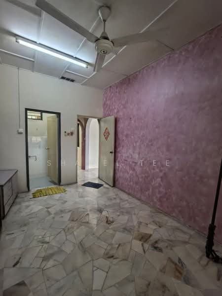 Rumah Teres 1 Tingkat untuk Dijual di Taman Gunung Lambak (Kluang) - Shanel Tee - Interior - PropertyGuru.com.my