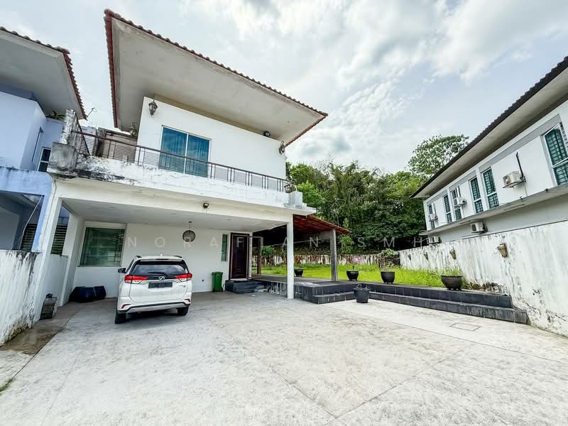 Rumah Berkembar untuk Dijual di Mutiara Gombak (Gombak) - Norafian SMH - Exterior - PropertyGuru.com.my