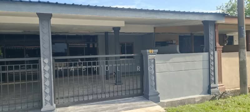 1-storey Terraced House for Sale in Lunas (Kedah) - Hasrul Rosli - Exterior - PropertyGuru.com.my