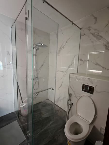 Servis Apartment untuk Disewa di Core Residence @ TRX - Max Chua - Bathroom - PropertyGuru.com.my