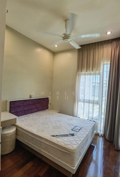 Kondominium untuk Dijual di The LIGHT COLLECTION I - Shirley Beh - Bedroom - PropertyGuru.com.my