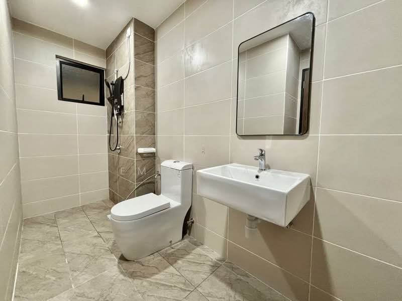 Service Residence for Rent at Veranda Residence - Emily Hau - Bathroom - PropertyGuru.com.my