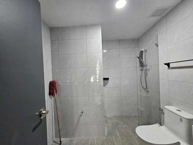 Service Residence for Rent at Altris Residences @ The Quartz WM - Star Siew - Bathroom - PropertyGuru.com.my