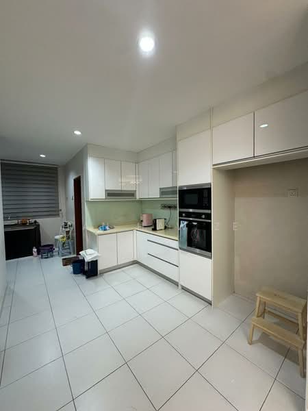 Rumah Teres untuk Dijual di Taman Jelok Impian (Kajang) - Han Haw Ze - Kitchen - PropertyGuru.com.my