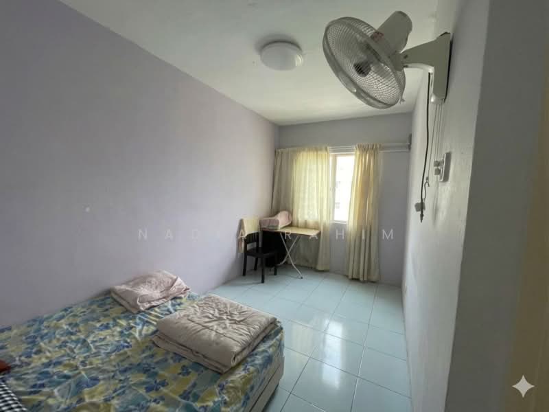 Flat for Sale at Pelangi Magna - Nadia Rahim - Bedroom - PropertyGuru.com.my
