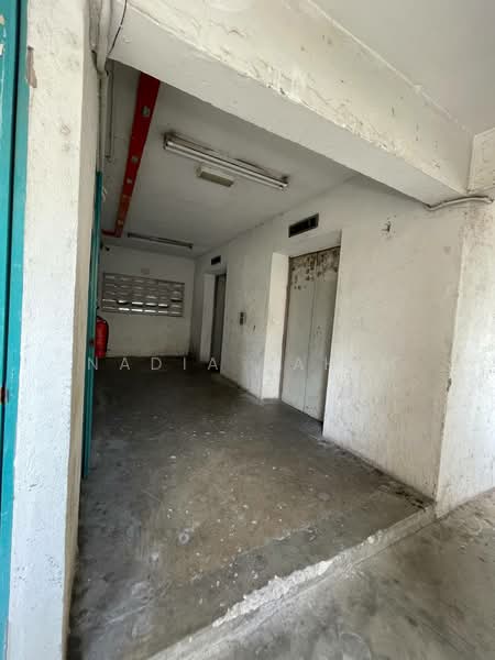 Flat for Sale at Pelangi Magna - Nadia Rahim - Corridor - PropertyGuru.com.my