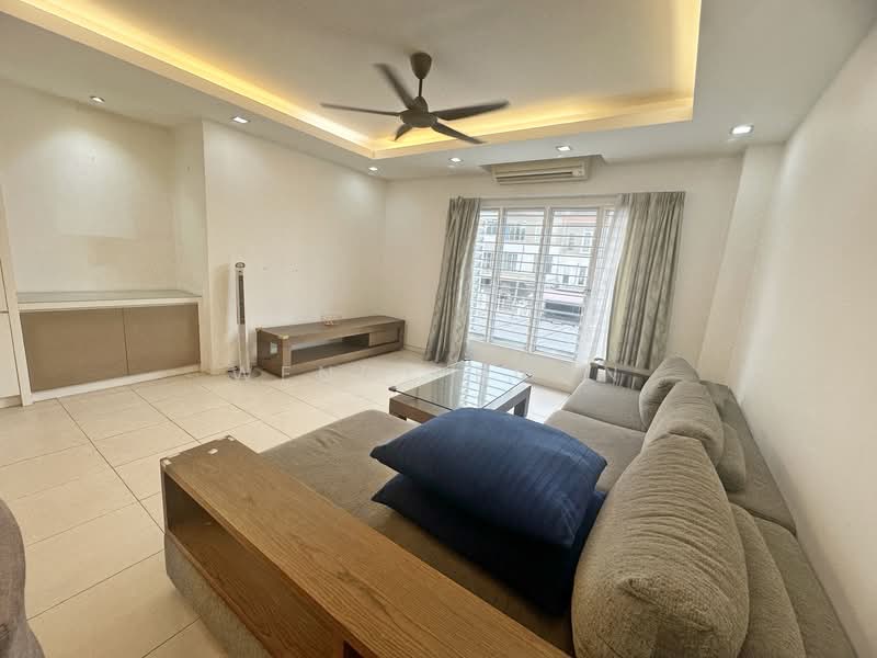 Townhouse for Sale in D'alpinia (Puchong) - Wendy Boon - Living Room - PropertyGuru.com.my