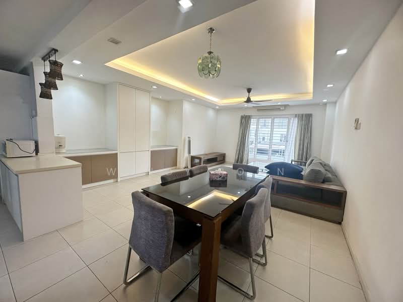 Townhouse for Sale in D'alpinia (Puchong) - Wendy Boon - Living Room - PropertyGuru.com.my