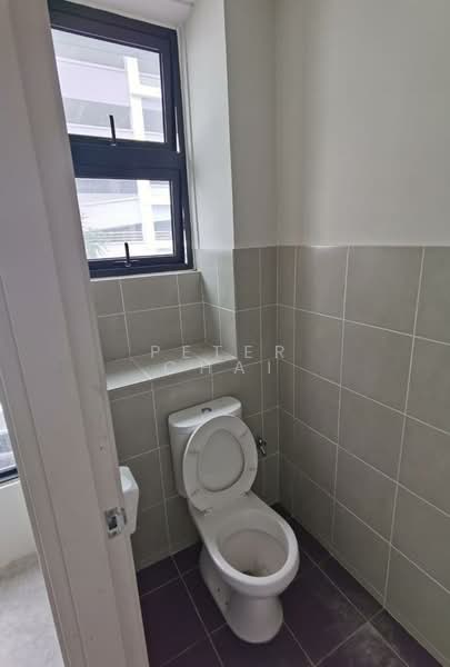 Pejabat untuk Disewa di Bandar Teknologi Kajang (Kajang) - Peter Chai - Bathroom - PropertyGuru.com.my