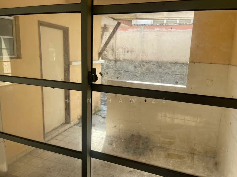 Rumah Berkembar untuk Dijual di Prima Saujana (Kajang) - Han Haw Ze - Exterior - PropertyGuru.com.my