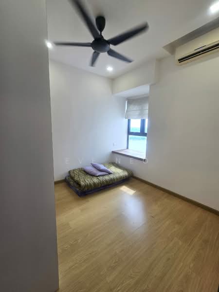 Condominium for Rent at Amberside @ Country Garden Danga Bay - Eve Neo - Bedroom - PropertyGuru.com.my
