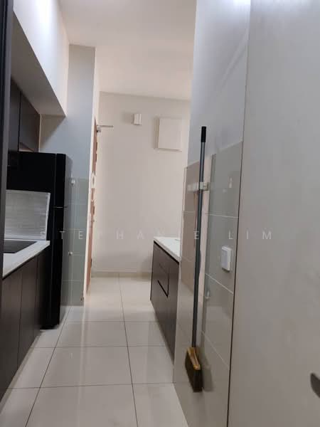 Service Residence for Rent at Setia City Residences - Stephanie Lim - Kitchen - PropertyGuru.com.my