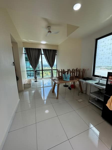 Servis Apartment untuk Disewa di Wave @ Marina Cove - Alfred Yap - Living Room - PropertyGuru.com.my