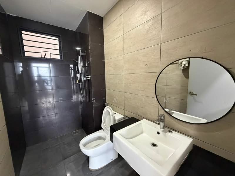 Kondominium untuk Disewa di Legend Heights - Crystal Lum - Bathroom - PropertyGuru.com.my