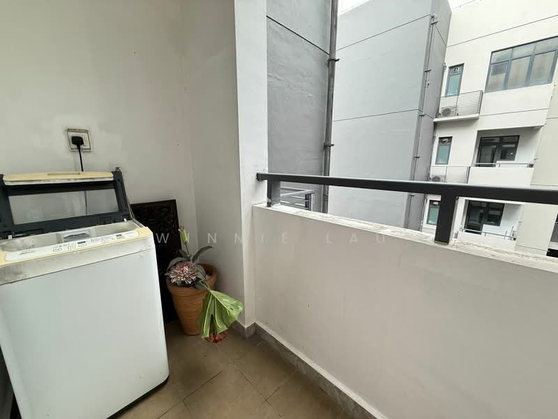 Service Residence for Rent at R&F Princess Cove Phase 1 - Winnie Lau - Balcony - PropertyGuru.com.my