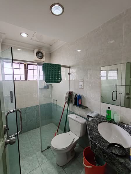2-storey Terraced House for Sale in SS2 (Petaling Jaya) - Mel Wong - Bathroom - PropertyGuru.com.my