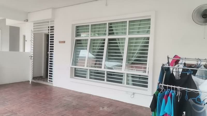 Rumah Berkembar untuk Dijual di Taman Pelangi Semenyih 2 (Semenyih) - Han Haw Ze - Exterior - PropertyGuru.com.my