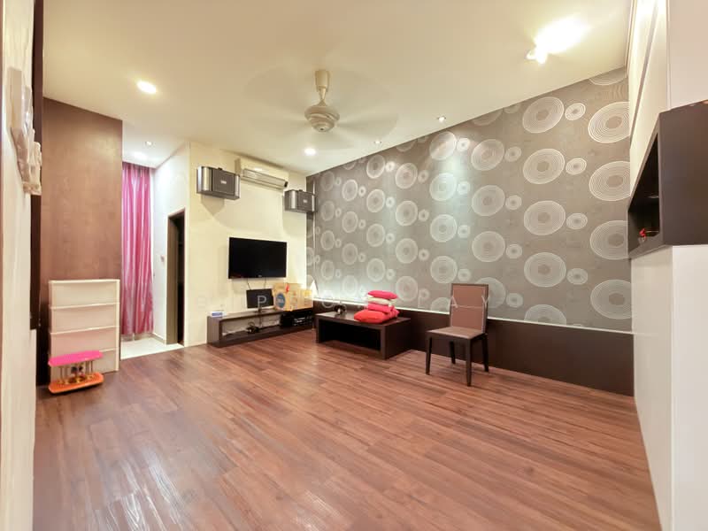 Semi-Detached House for Sale in Taman Kluang Setia (Kluang) - Gipson Lay - PropertyGuru.com.my