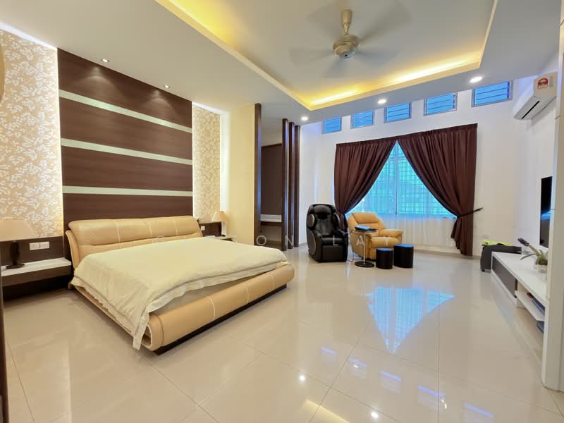 Semi-Detached House for Sale in Taman Kluang Setia (Kluang) - Gipson Lay - PropertyGuru.com.my