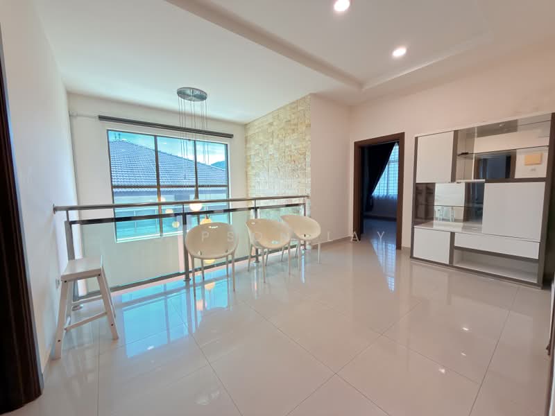 Semi-Detached House for Sale in Taman Kluang Setia (Kluang) - Gipson Lay - PropertyGuru.com.my