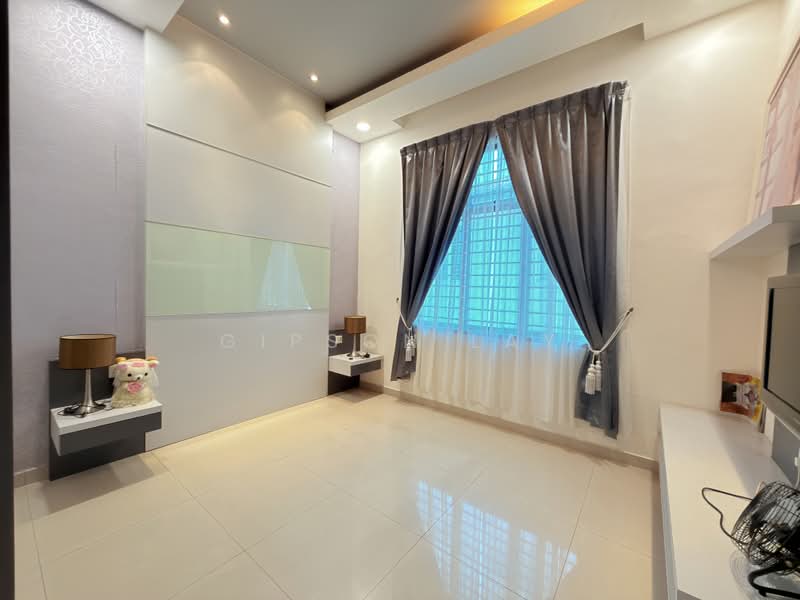 Semi-Detached House for Sale in Taman Kluang Setia (Kluang) - Gipson Lay - PropertyGuru.com.my