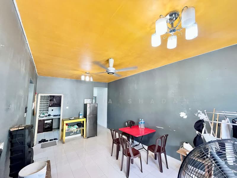 Pangsapuri untuk Dijual di Seri Ixora Apartment - Natasha Shadan - Kitchen - PropertyGuru.com.my