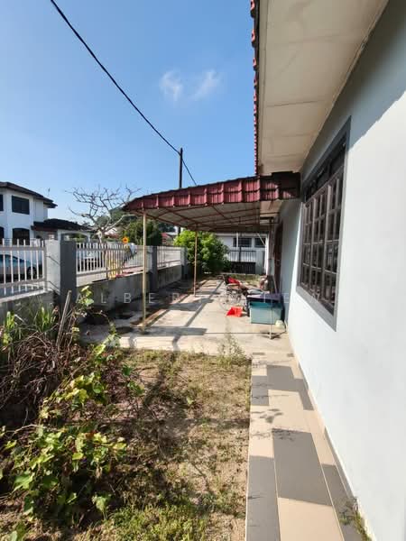1-storey Terraced House for Sale in Senai (Johor) - Albert Liew - Exterior - PropertyGuru.com.my