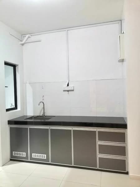 Condominium for Rent at Vierra Residence - Gimming Lee - Kitchen - PropertyGuru.com.my