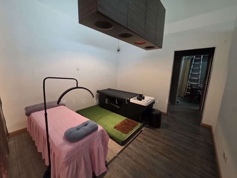 Shop / Office for Rent in Taman Mutiara Mas (Skudai) - Michelle He - Interior - PropertyGuru.com.my