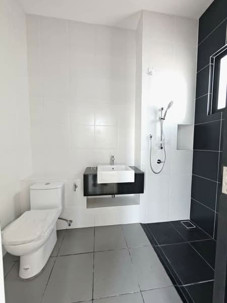 Rumah Teres 2 Tingkat untuk Dijual di Eco Botanic (Iskandar Puteri (Nusajaya)) - Winnie Lau - Bathroom - PropertyGuru.com.my