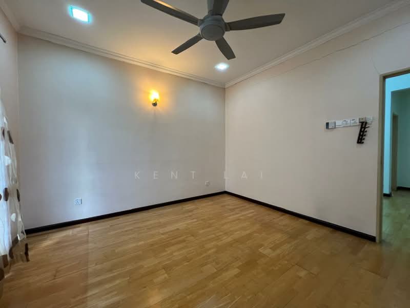 2-storey Terraced House for Sale in Bandar Kinrara Seksyen 1 (Bandar Kinrara) - Kent Lai - Interior - PropertyGuru.com.my