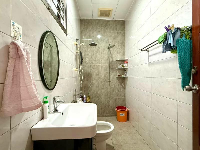 Bungalow for Sale in Taman Melodies (Johor Bahru) - Genki Yap - Bathroom - PropertyGuru.com.my