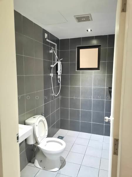 Condominium for Rent at Vierra Residence - Yoonie Leong - Bathroom - PropertyGuru.com.my