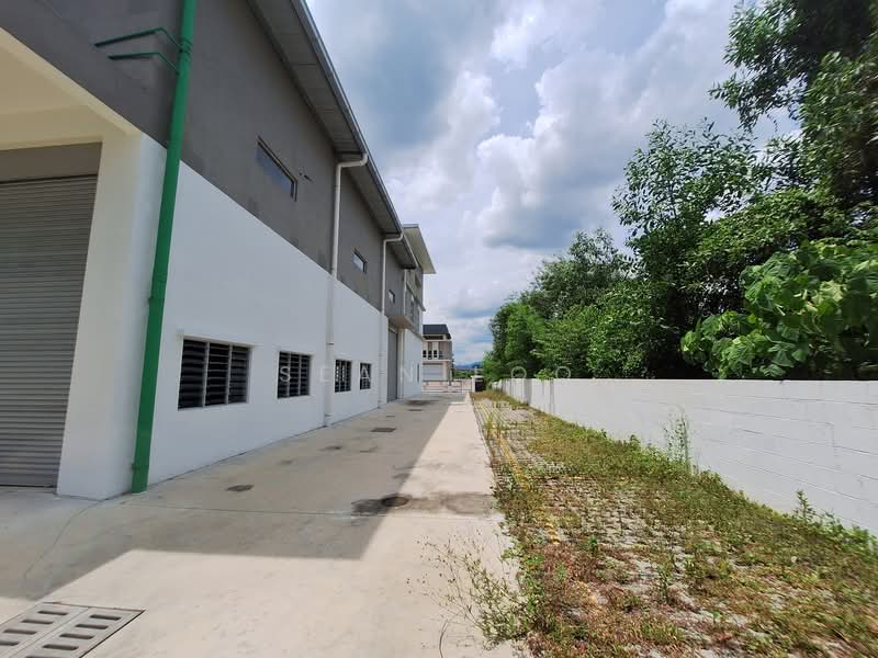 Kilang untuk Disewa di Saujana Rawang (Rawang) - Sean Loo - Exterior - PropertyGuru.com.my