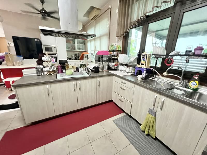 Bungalow House for Sale in Bandar Kinrara Seksyen 9 (Bandar Kinrara) - Eugene Choy - Kitchen - PropertyGuru.com.my