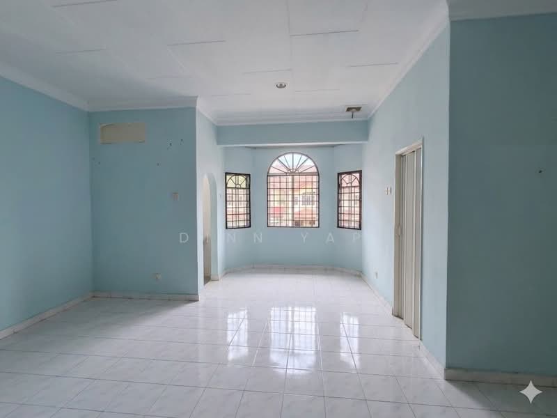 2-storey Terraced House for Sale in Puchong (Selangor) - DINN YAP - Living Room - PropertyGuru.com.my