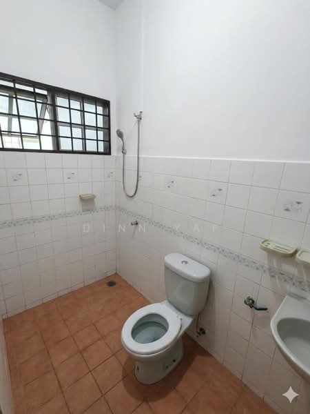 2-storey Terraced House for Sale in Puchong (Selangor) - DINN YAP - Bathroom - PropertyGuru.com.my